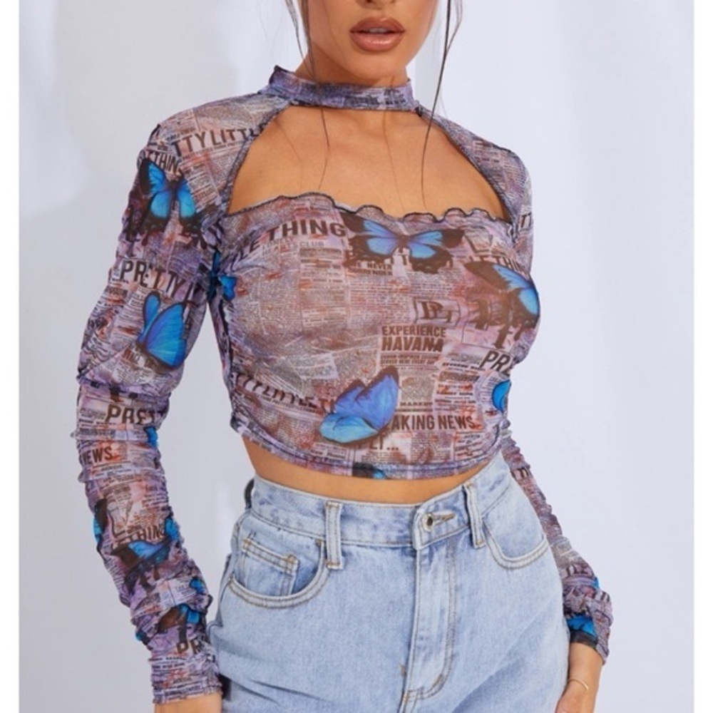 PrettyLittleThing Purple Butterfly Print Crop Top woman’s